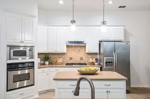 804 Sword Bridge Dr, Lewisville, TX 75056 - Photo 8