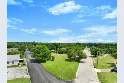 602 Trinity Street, Cleburne, TX 76031 - Photo 10
