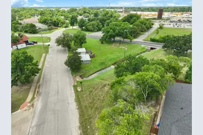 602 Trinity Street, Cleburne, TX 76031 - Photo 4