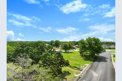 602 Trinity Street, Cleburne, TX 76031 - Photo 8