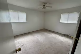 2411 Woodlawn Dr, Ennis, TX 75119 - Photo 14