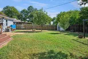 10353 Newcombe Dr, Dallas, TX 75228 - Photo 24