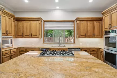 5020 Rangewood Drive, Flower Mound, TX 75028 - Photo 8