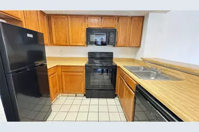 9811 Walnut Street #F207, Dallas, TX 75243 - Photo 6