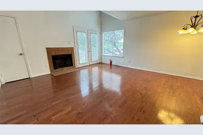 9811 Walnut Street #F207, Dallas, TX 75243 - Photo 4
