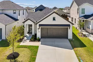 422 Holly Rd, Little Elm, TX 75068 - Photo 1