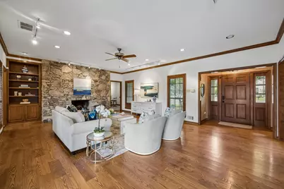 9624 Greensprint Drive, Dallas, TX 75238 - Photo 4