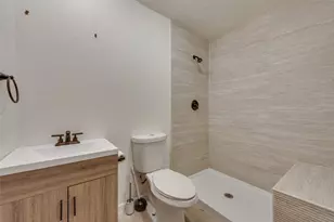 8515 Baumgarten Dr, Dallas, TX 75228 - Photo 14