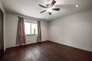 8515 Baumgarten Dr, Dallas, TX 75228 - Photo 16