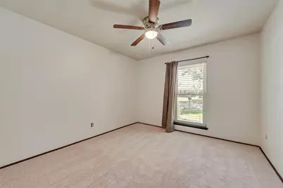 8515 Baumgarten Drive, Dallas, TX 75228 - Photo 18