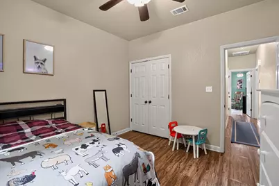 1301 Hyde Park Boulevard, Cleburne, TX 76033 - Photo 22