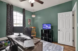 1301 Hyde Park Blvd, Cleburne, TX 76033 - Photo 26
