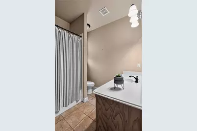 1301 Hyde Park Boulevard, Cleburne, TX 76033 - Photo 28