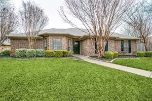 249 Simmons Dr, Coppell, TX 75019 - Photo 2