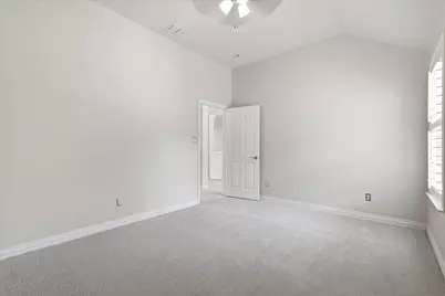 4704 Remington Park Drive, Flower Mound, TX 75028 - Photo 26