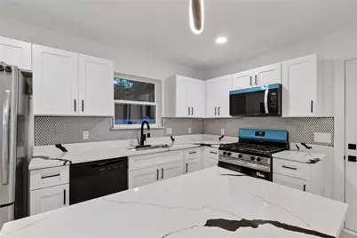 835 Glen Arbor Drive, Dallas, TX 75241 - Photo 12
