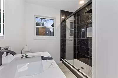 835 Glen Arbor Drive, Dallas, TX 75241 - Photo 18
