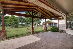 6630 Meadow Ridge Cir, Nevada, TX 75173 - Photo 18