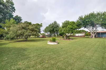 6630 Meadow Ridge Circle, Nevada, TX 75173 - Photo 22