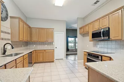 6630 Meadow Ridge Circle, Nevada, TX 75173 - Photo 8