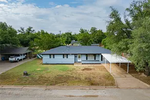 1505 Westridge Cir, Breckenridge, TX 76424 - Photo 38
