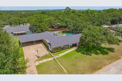 1423 Oak Hills Drive, Graham, TX 76450 - Photo 30