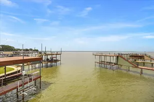 130 Harbor Dr, Gun Barrel City, TX 75156 - Photo 1