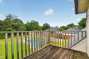 813 Cardinal Ridge Rd, Burleson, TX 76028 - Photo 24