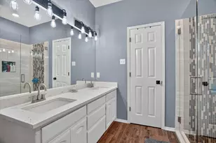 813 Cardinal Ridge Rd, Burleson, TX 76028 - Photo 18