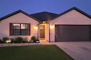 1320 Oak Valley, Denton, TX 76209 - Photo 2
