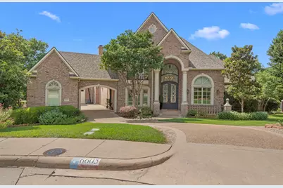 6605 Wood Hollow Court, Plano, TX 75024 - Photo 2