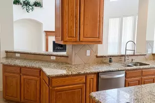 1108 Marisa Ln, DeSoto, TX 75115 - Photo 12