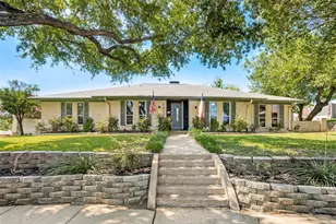 3217 Colonel Cir, Garland, TX 75043 - Photo 2