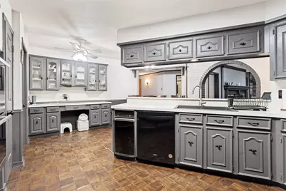 3217 Colonel Circle, Garland, TX 75043 - Photo 10