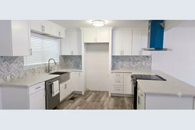 901 E Daugherty Drive, Garland, TX 75041 - Photo 10