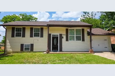 901 E Daugherty Drive, Garland, TX 75041 - Photo 2