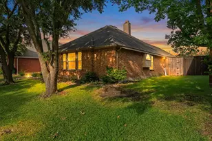 4601 Carlton Dr, Garland, TX 75043 - Photo 1