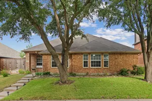 4601 Carlton Dr, Garland, TX 75043 - Photo 2