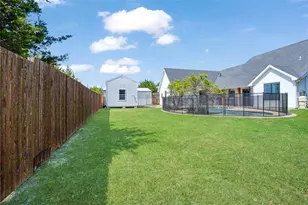 303 Cates Rd, Van Alstyne, TX 75495 - Photo 32