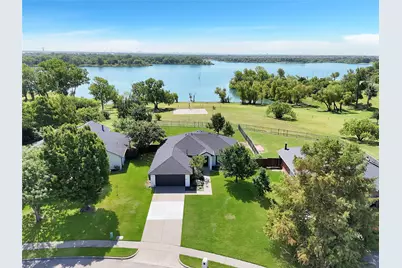 332 Hardwicke Lane, Little Elm, TX 75068 - Photo 1