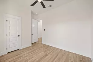 2120 NW 21st St, Fort Worth, TX 76164 - Photo 22