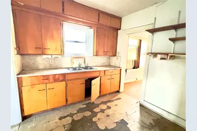 3831 Wilder Street, Dallas, TX 75215 - Photo 6