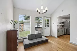 5631 Victor St, Dallas, TX 75214 - Photo 8