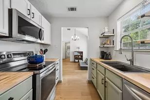 5631 Victor St, Dallas, TX 75214 - Photo 8
