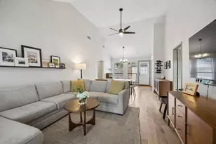 5631 Victor St, Dallas, TX 75214 - Photo 4