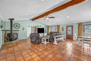 289 Co Rd 3550, Paradise, TX 76073 - Photo 12