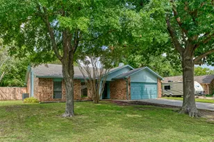 2521 Liberty Ln, Denton, TX 76209 - Photo 2