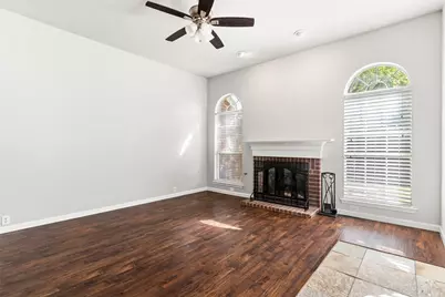 6721 Misty Hollow Drive, Plano, TX 75024 - Photo 4