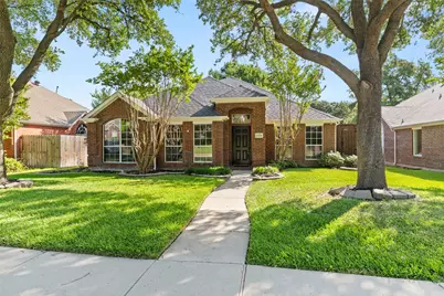 6721 Misty Hollow Drive, Plano, TX 75024 - Photo 2
