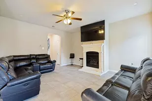 9809 Timber Wolf Ln, McKinney, TX 75071 - Photo 2